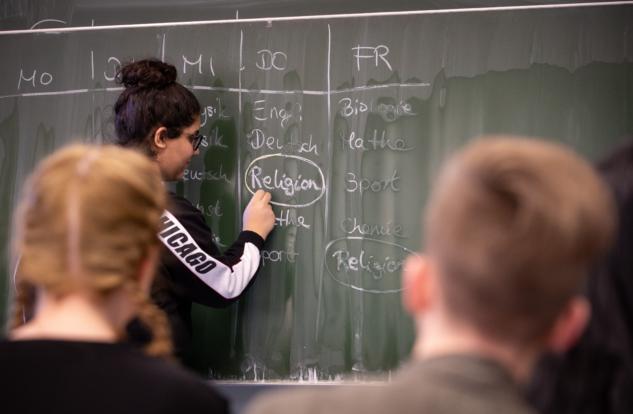 Abolite le note sul registro e le sospensioni nelle scuole elementari article-post