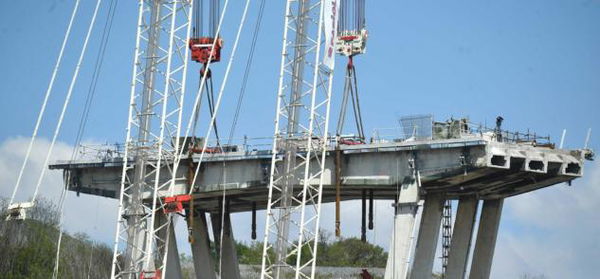 Ponte di Genova, ditta interdetta dai lavori per rischio di infiltrazione mafiosa
