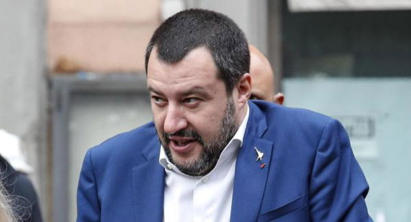 Nel 2019 Salvini ha lavorato al Viminale solamente 39 giorni, di cui 22 part-time