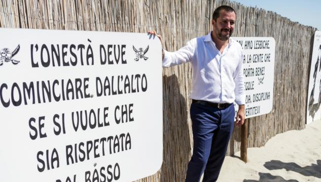 Salvini su Mussolini