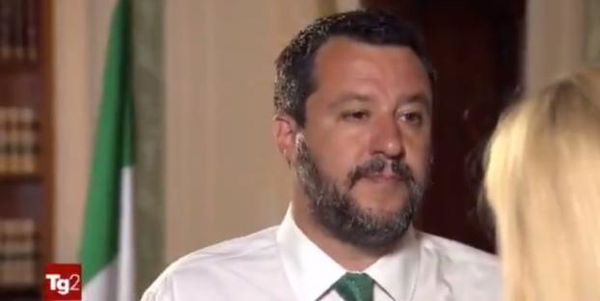 Il Tg2 celebra il record di Salvini alle Europee, ‘dimenticando’ il 40,81% del Pd nel 2014 | VIDEO