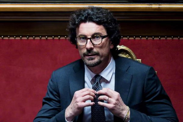 Per il Movimento 5 Stelle Danilo Toninelli è il «miglior ministro delle Infrastrutture di sempre»