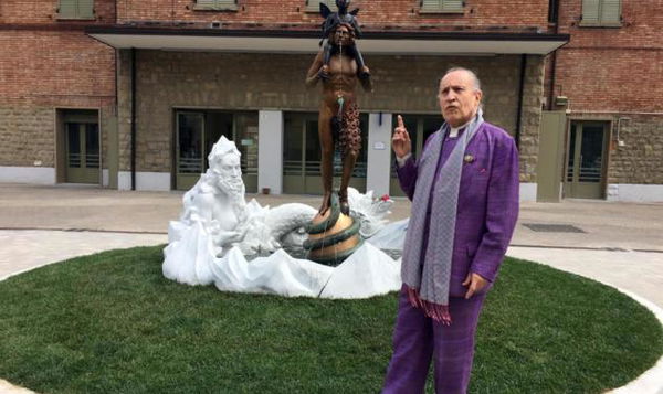 La fontana di Vergato imbrattata con il letame è l’esempio degli effetti delle fake news