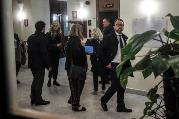 M5S, nell’assemblea notturna Fico dà la colpa alla ‘comunicazione malata’ del MoVimento