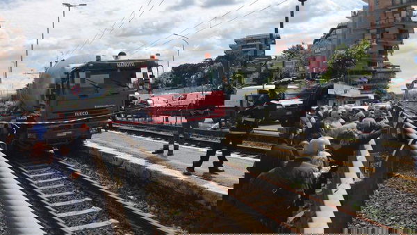 La betoniera che ha investito 20 persone in via Casilina a Roma