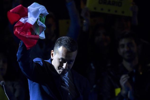 Luigi Di Maio: «Penalizzati dalla bassa affluenza, torniamo ad ascoltare chi è rimasto a casa» article-post