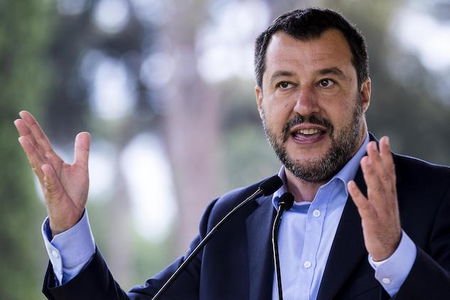 Matteo Salvini: «Cronista picchiato? sempre casini quando ci sono di mezzo i centri sociali» article-post