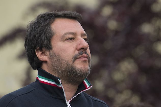 Per spostarsi in tutta Italia Matteo Salvini sfrutta le “Ferrari del Cielo”