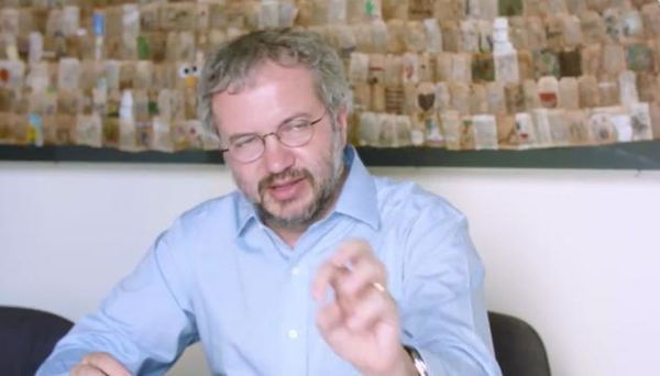 Il piano di Borghi sui mini-bot: «L’espediente per uscire dall’euro in modo ordinato e tutelato» | VIDEO