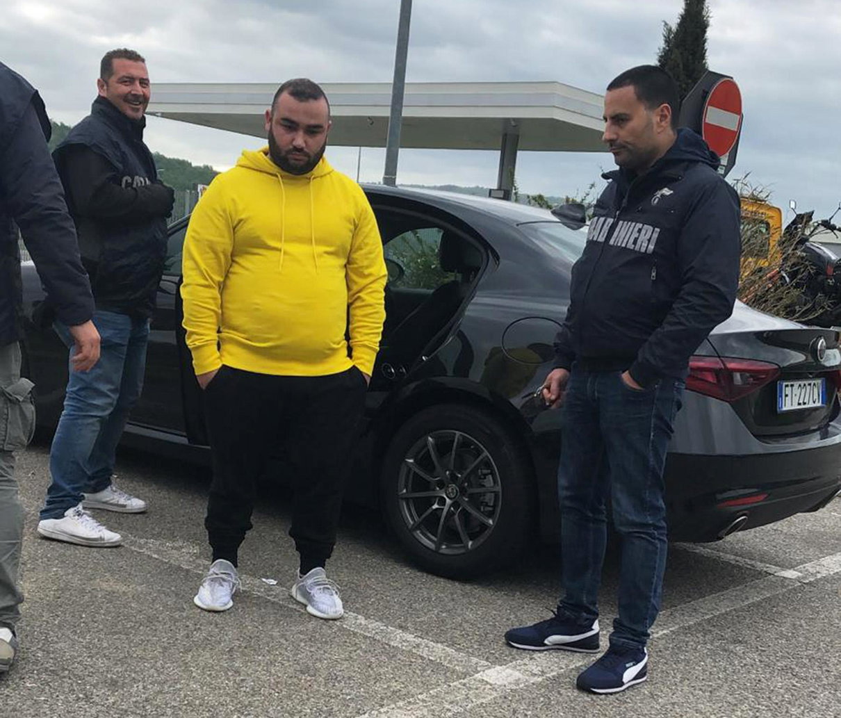 article-post