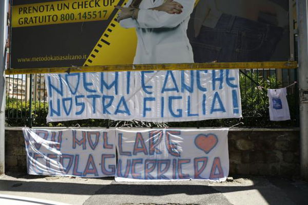 Noemi si è svegliata e ha chiesto le sue bambole