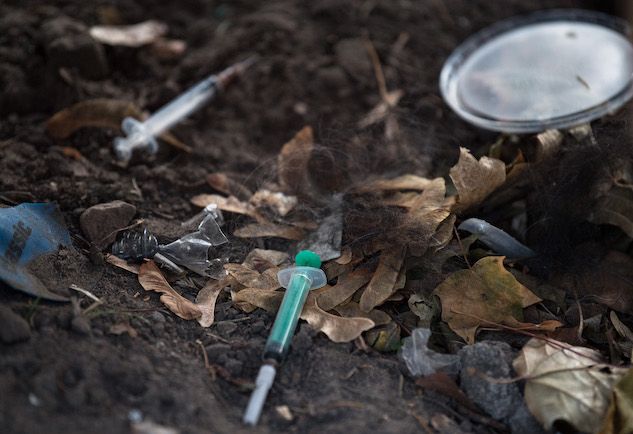 Parto nel boschetto della droga a Rogoredo, il neonato in astinenza article-post