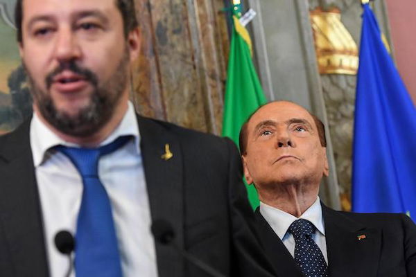 Silvio Berlusconi invoca il coraggio di Matteo Salvini: «Umiliato, fai cadere il governo»