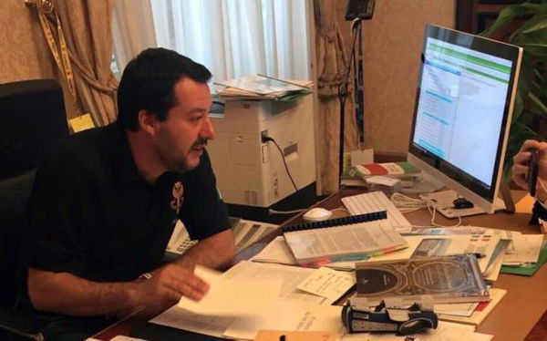 Europee, da marzo a maggio la Lega ha speso 75mila euro sulla pagina Facebook di Salvini
