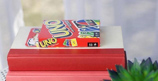 Avete sempre giocato male a Uno: le carte +4 e +2 non sono cumulabili