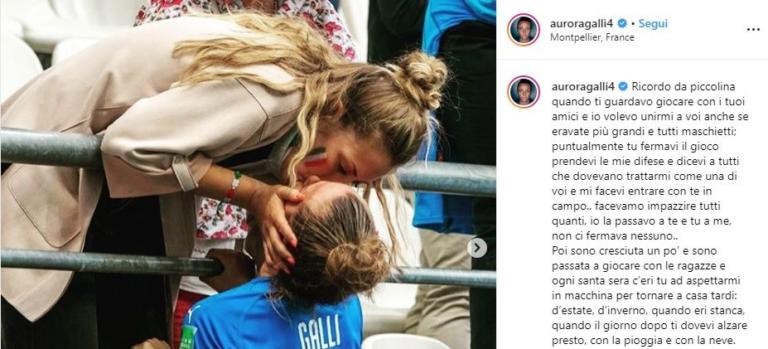 La bufala del bacio lesbo di Aurora Galli dopo Italia-Cina