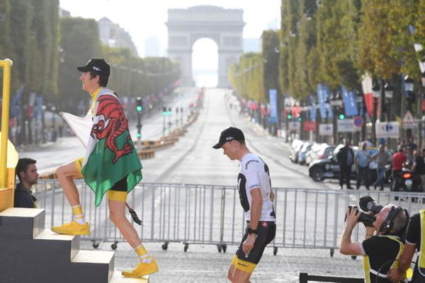 Froome si è fratturato il femore: salterà il Tour de France