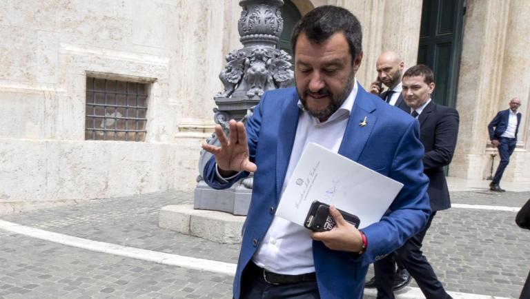 Matteo Salvini convocato «urgentemente» dalla Commissione Antimafia