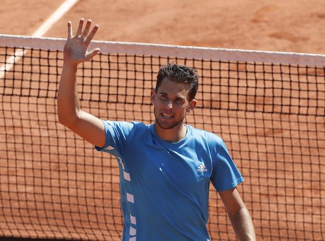 Dominic Thiem da sogno, Djokovic ko. Domani l’attacco allo scettro di Nadal article-post