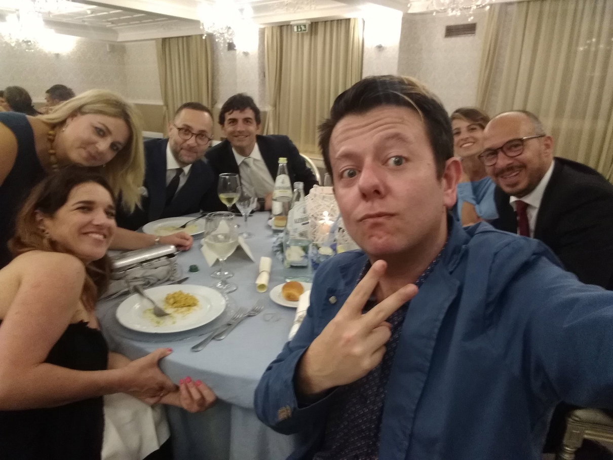 «Nicola stai sereno»: la foto che sta creando un putiferio nel PD article-post