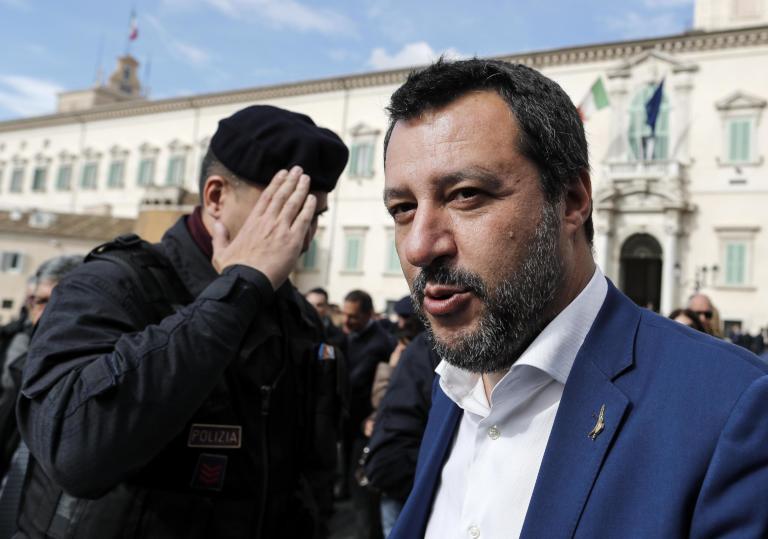 Il sindacato di Polizia contro Salvini, lancia il contatore delle mancate promesse del ministro