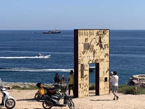 Sea Watch, nessun problema: in caso di multa, ci sono già i soldi per pagarla