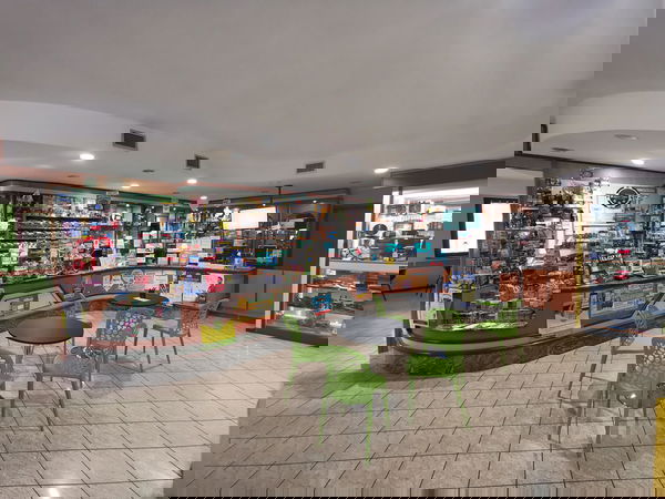 Tabaccaio spara e uccide il ladro: si valuta la legittima difesa