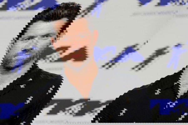 American Horror Story 9: Billy Eichner non ci sarà