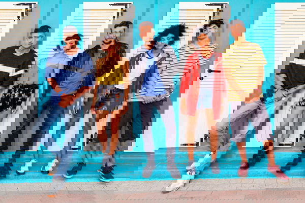 Netflix, Summertime: Svelato il cast e prime immagini della serie ispirata a Tre Metri Sopra il Cielo