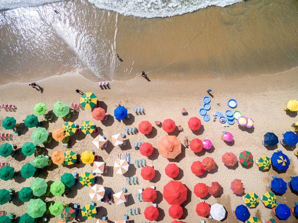 Il clima pazzo (che i nostri politici negano) fa calare il turismo in Italia article-post