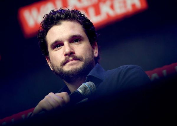 Il video in cui Jon Snow chiede scusa ai fan per l’ottava stagione di Game of Thrones