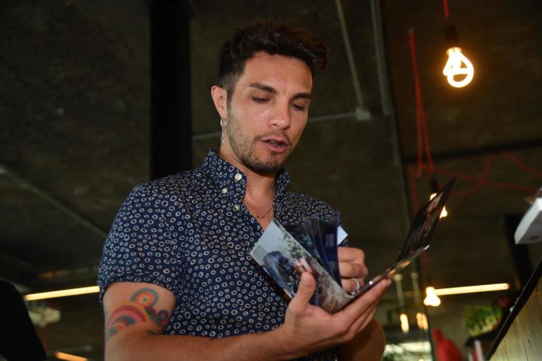 Marco Carta chiederà il rito abbreviato per l’episodio della Rinascente