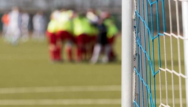 arbitro donna filmata nella doccia a lodi