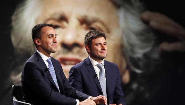Luigi Di Maio bacchetta Alessandro Di Battista: «Torna a lavorare, abbiamo già abbastanza opinionisti»