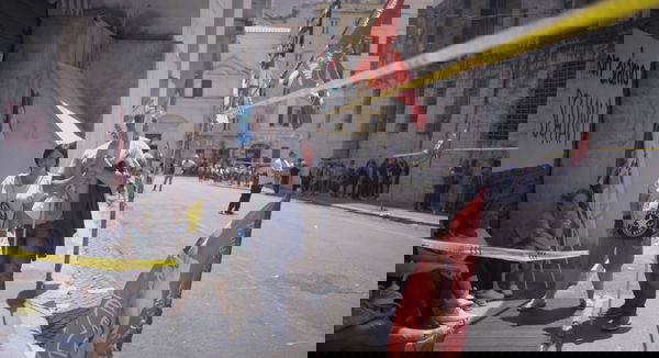 La protesta dei lavoratori della Manital: «Non riceviamo lo stipendio da mesi»