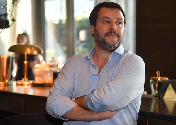 Matteo Salvini ribatte al ” free Carola Rackete”: «L’Italia non prende lezioni da nessuno»