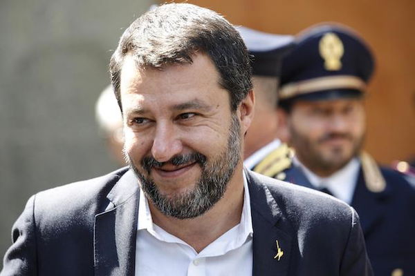 Dalla Germania vogliono dare il premio nobel per la pace a Matteo Salvini