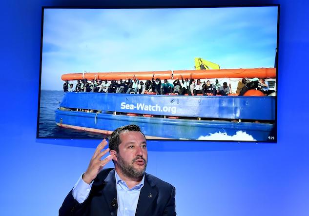Sea Watch annuncia la querela per diffamazione contro Matteo Salvini