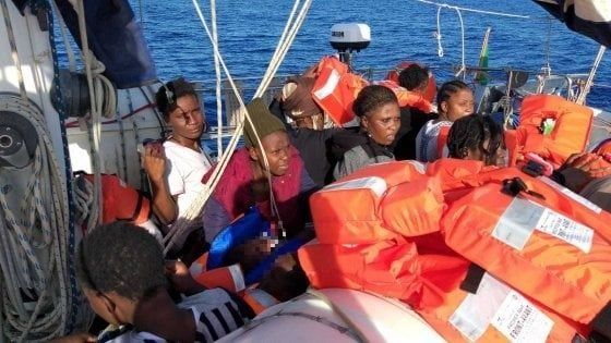 article-post
