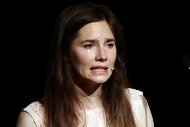 Amanda Knox lancia una raccolta fondi per finanziare il suo matrimonio article-post