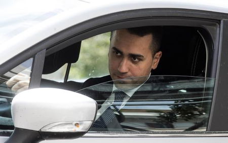 In attesa del taglio delle accise, Di Maio promette l’abolizione del bollo auto article-post