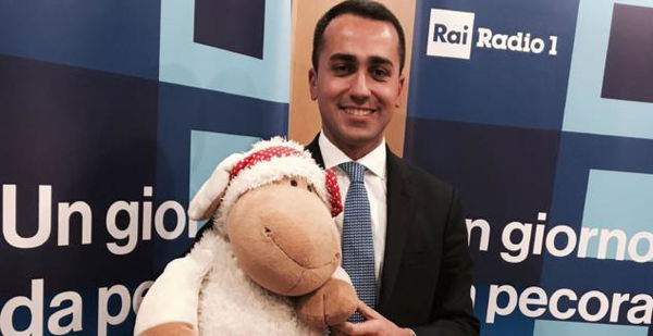 Di Maio: «A volte, quando mi sento parlare, mi sto sul ca**o da solo»
