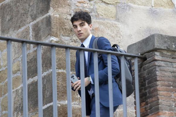 Nuova grana per Virginia Raggi: si dimette il presidente dell’Assemblea Capitolina che aveva sostituito De Vito