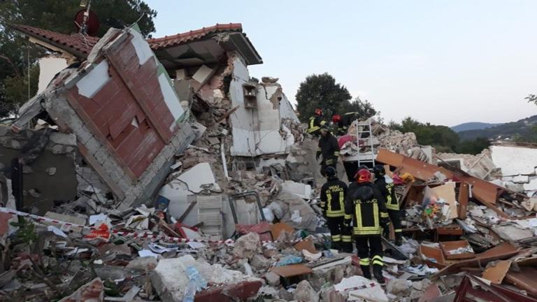Isola d’Elba, esplode una palazzina: due persone sono disperse