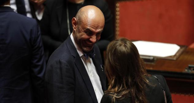 Il M5s aveva detto che il ddl Pillon era stato archiviato. Oggi, però, è arrivato al Senato article-post