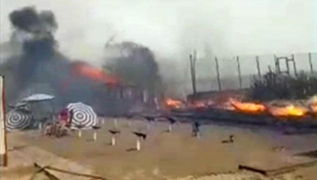 incendio spiaggia Sicilia