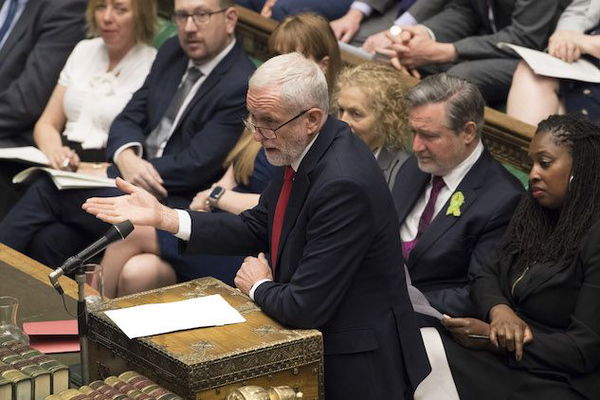 Jeremy Corbyn sulla possibilità di un nuovo referendum: «I labour per il remain»