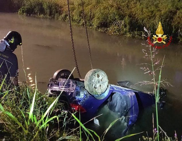 La ragazza sopravvissuta all’incidente di Jesolo: «Un’auto veniva verso di noi a zig zag» article-post