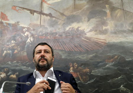 Alla fine, il Pd ha presentato una mozione di sfiducia contro Salvini article-post