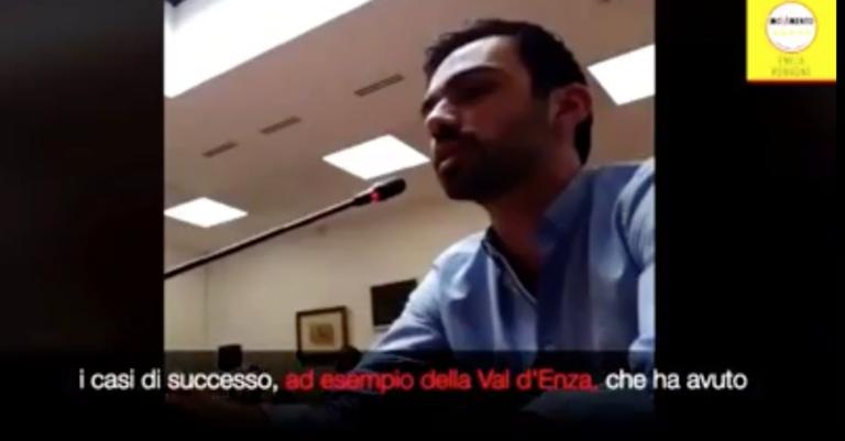 Il M5S accusa la Lega di aver esaltato il modello di Bibbiano